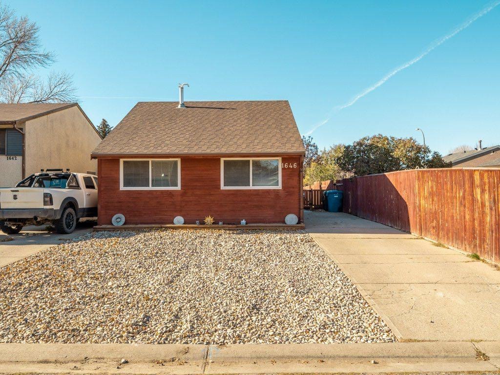 St. Edwards Homes for Sale