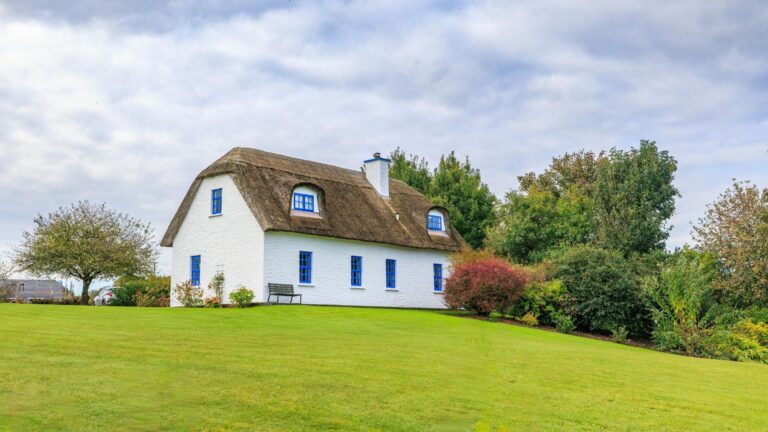 Perfect Housing view