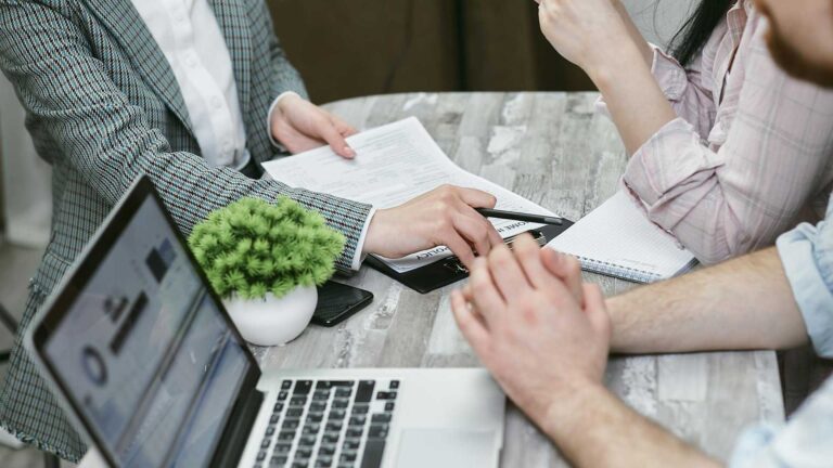 The Complete Guide to Halal Mortgages and Islamic Financing in Canada: Interest-Free Homeownership