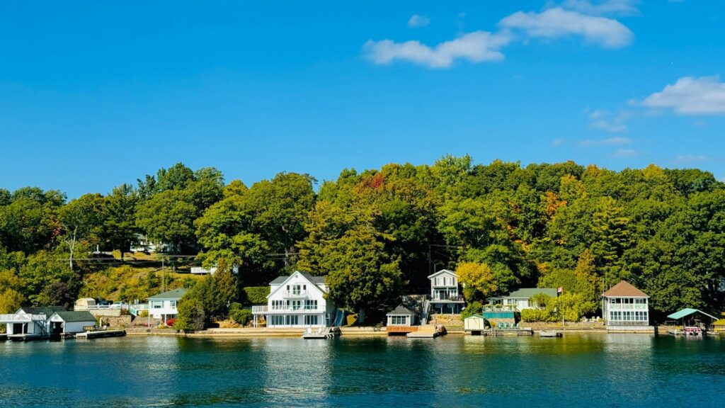 Edmontons real estate beside the beach