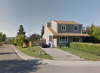 East End Cochrane Home For Sale