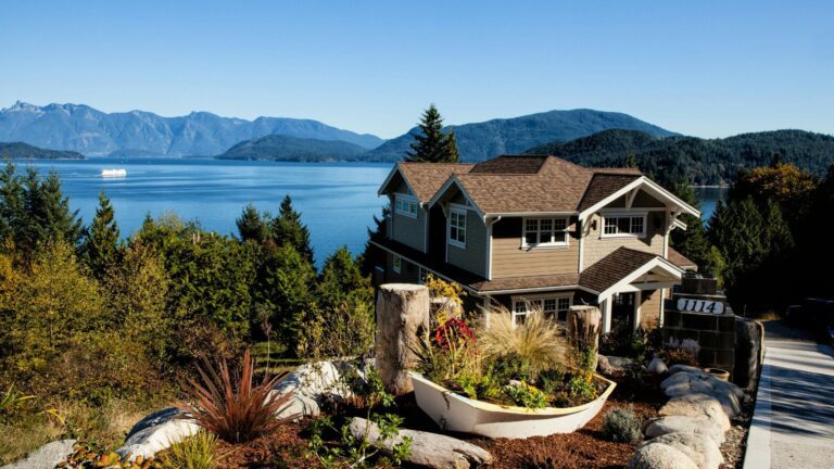 modern house design in edmonton