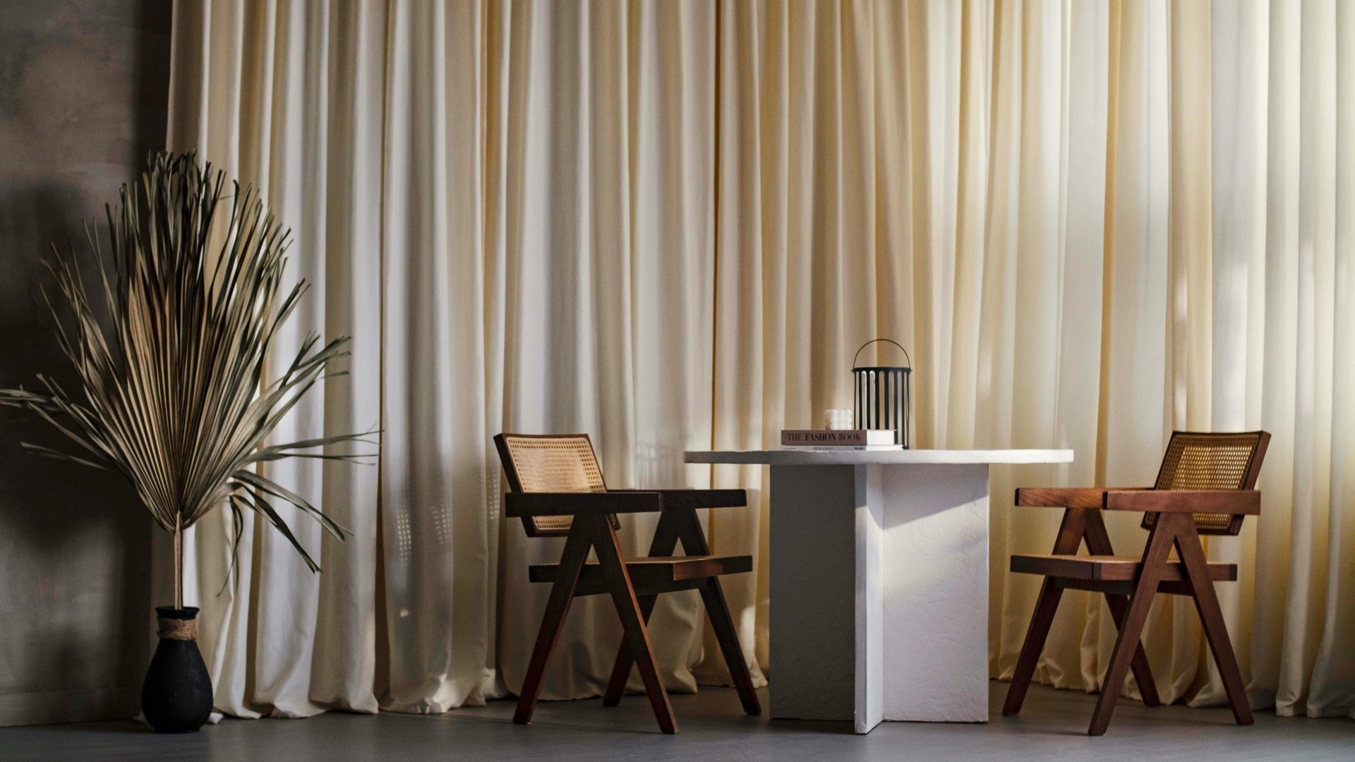 The Ultimate Guide to the Canadian “Airlock”