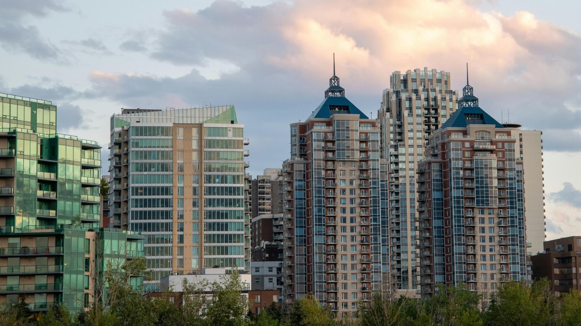 Buying Canada Real Estate for Retirement: Downsizing in a Balanced Market (2026 Guide)